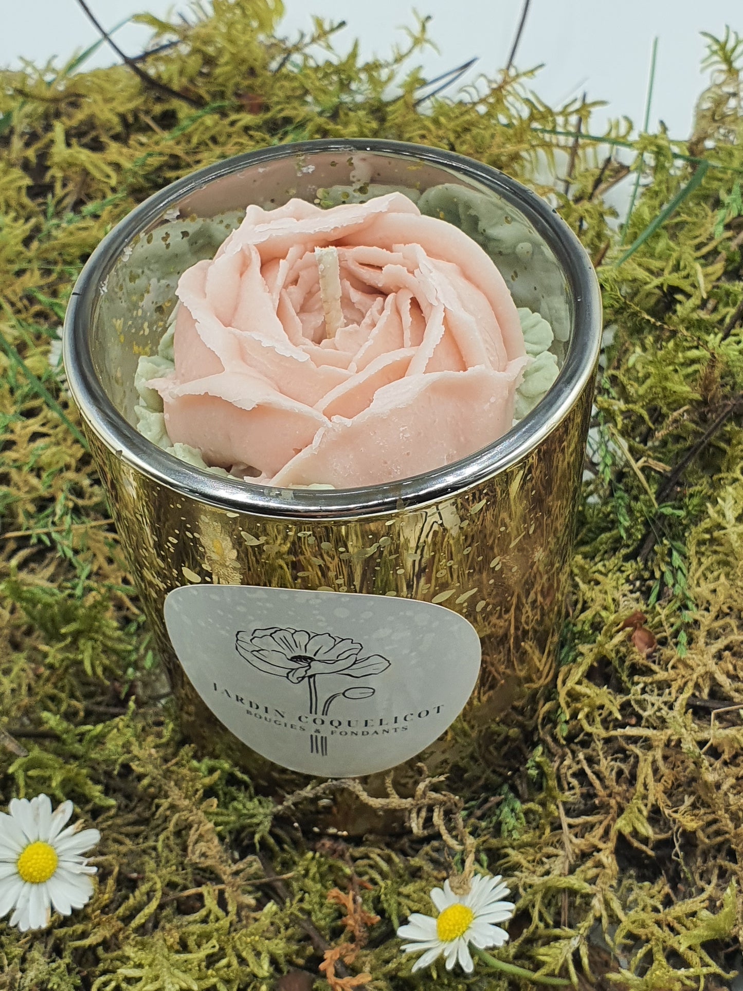 Bougie et son fondant rose