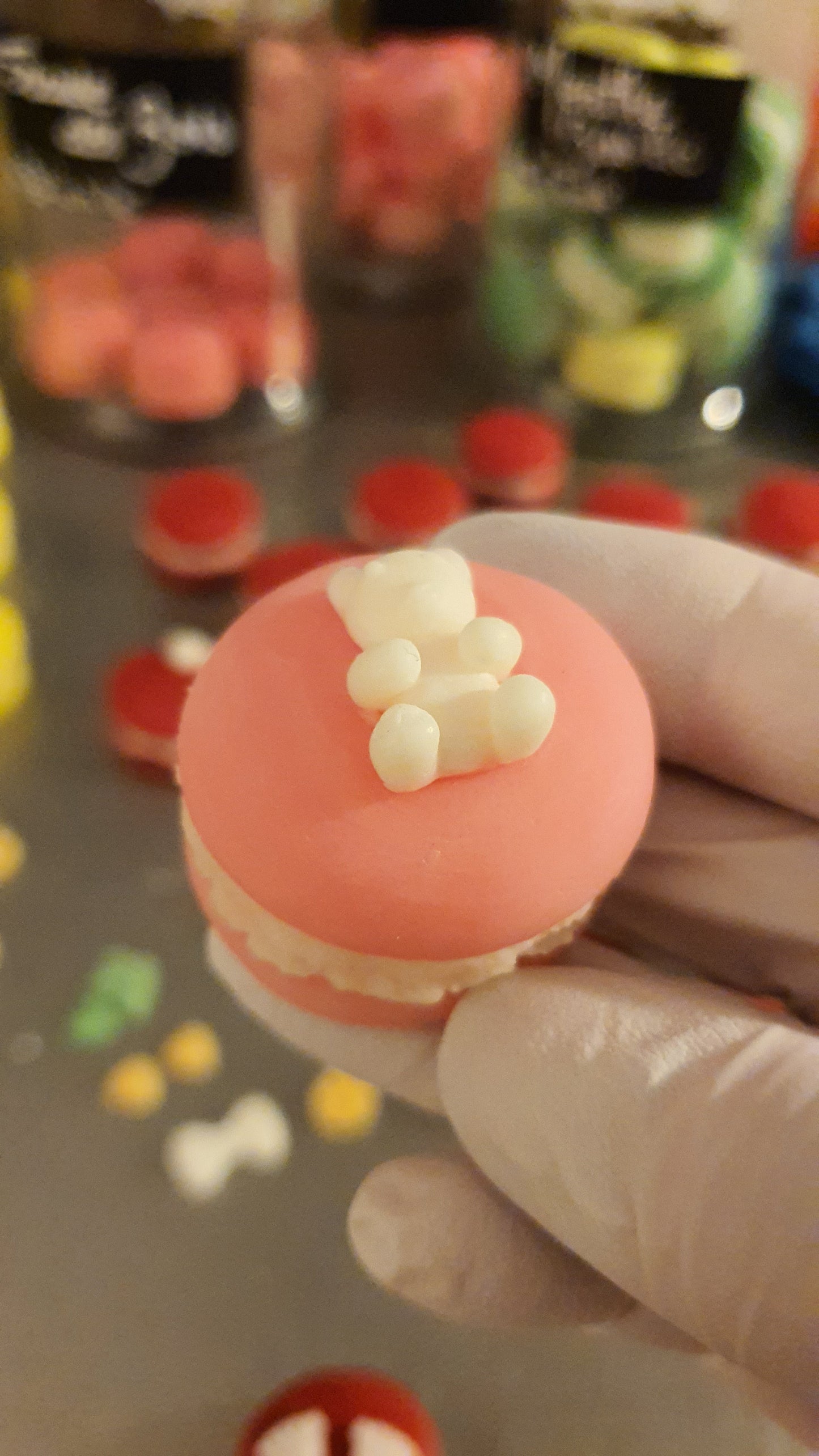 5 Fondants en cire parfumée : Macarons naissance ou Baptême