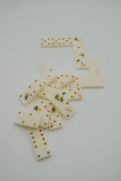 Domino parfumé artisanal – Pétales rose pâle